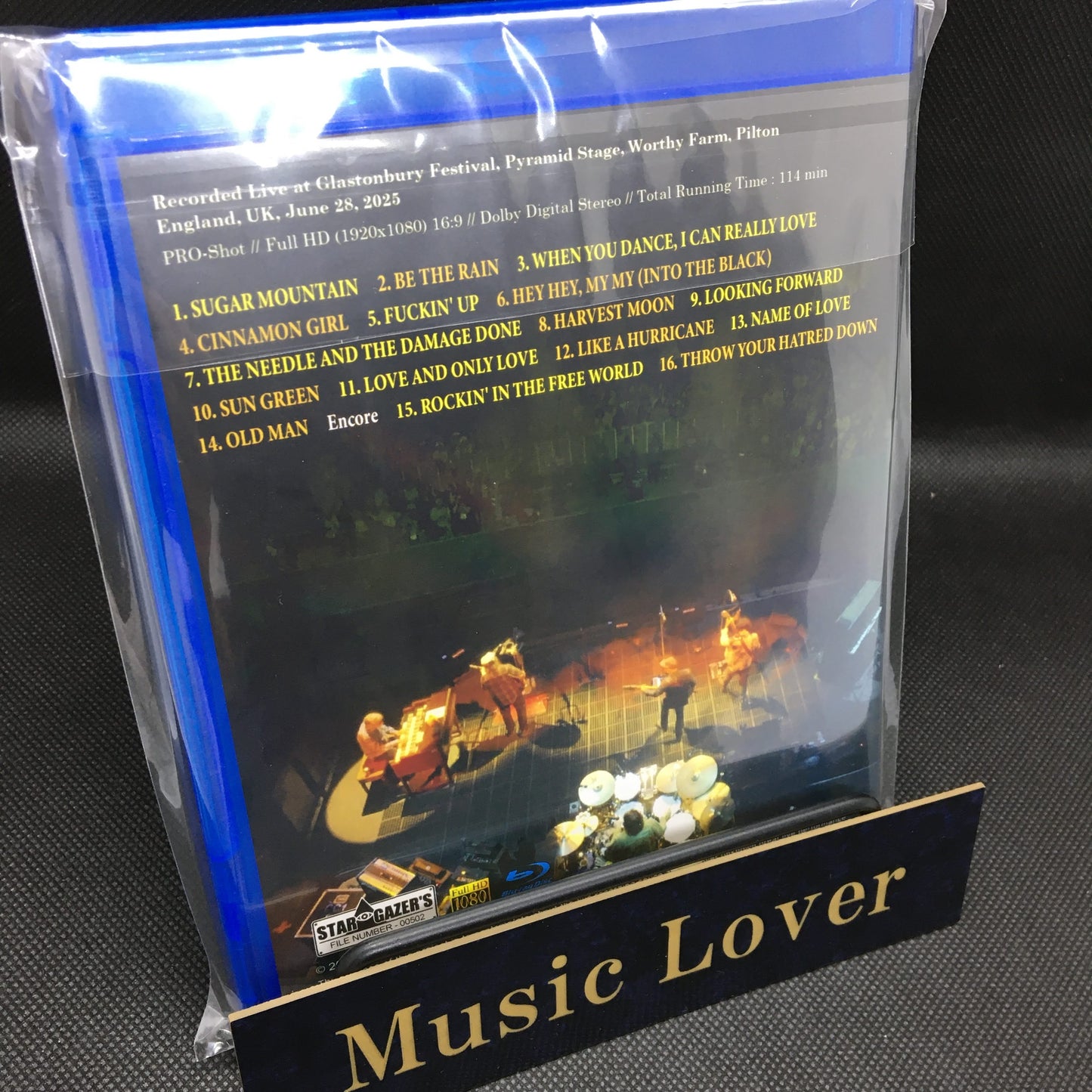 NEIL YOUNG AND THE CHROME HEARTS / GLASTONBURY FESTIVAL 2025 PRO SHOT (1BDR)