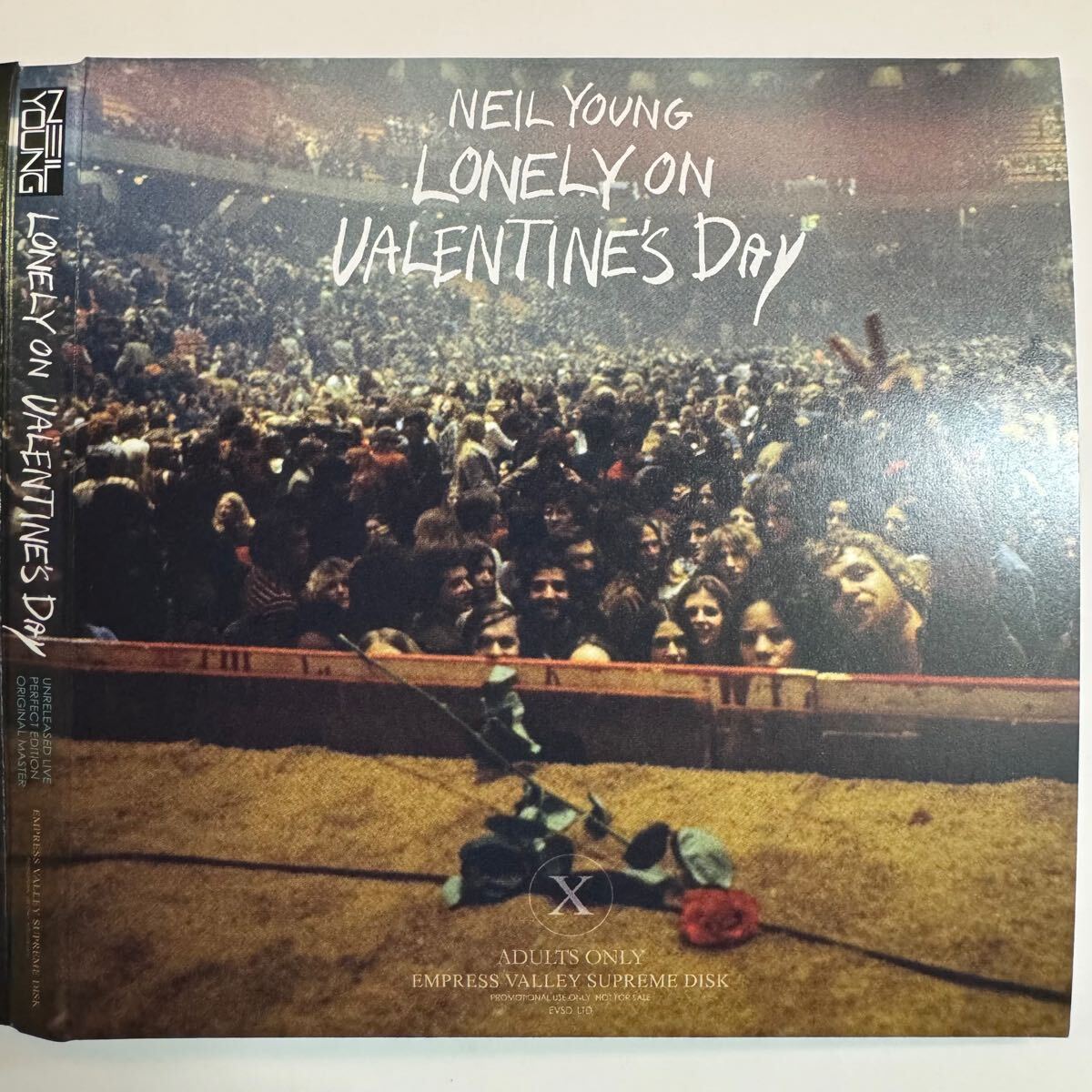 NEIL YOUNG / LONELY ON VALENTINE’S DAY (2CD)