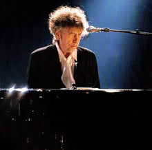 Load image into Gallery viewer, BOB DYLAN / CADILLAC PALACE THEATRE CHICAGO IL 2023 (2CDR)
