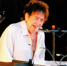 Load image into Gallery viewer, BOB DYLAN / OUTLAW MUSIC FESTIVAL 2024 IN WASHINGTON (1CDR)
