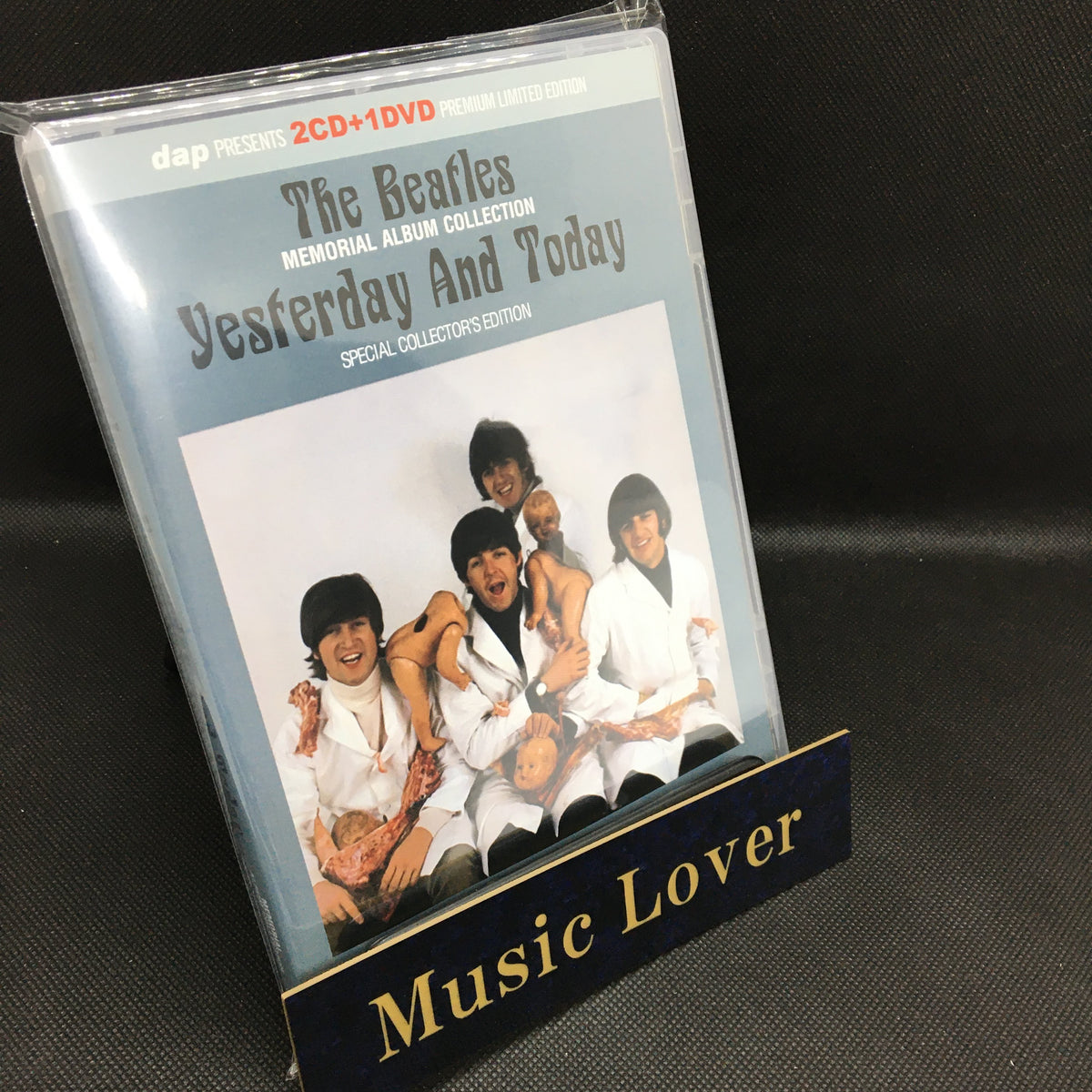 The Beatles Yesterday And Today Special Collector's Edition
