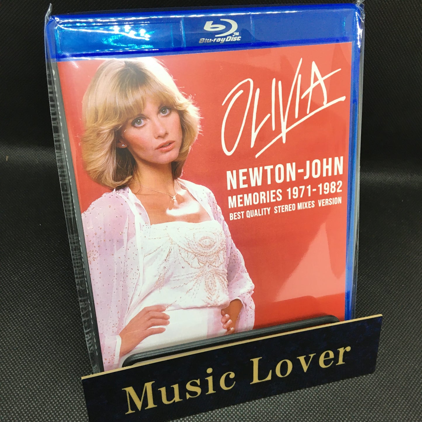Olivia Newton-John / Memories 1971-1982 Best Quality Stereo Mixes Version HD PRO-SHOT (1BDR)