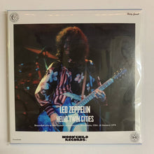 Load image into Gallery viewer, Led Zeppelin / Hello Twin Cities (2CD)
