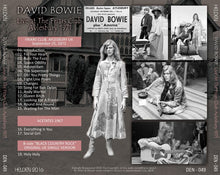 Load image into Gallery viewer, DAVID BOWIE / LIVE AT THE FRIARS CLUB AYLESBURY 1971 【1CD】
